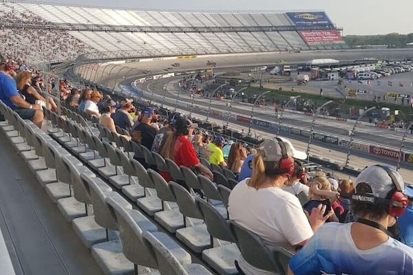 Great weekend for the whole family! Lots to do around the area