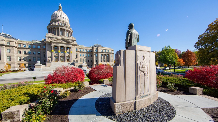 Boise showing an administrative buidling