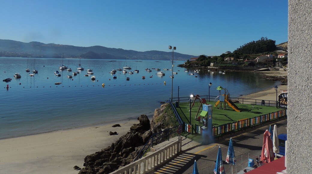 panoramica de raxo de la ria de pontevedra