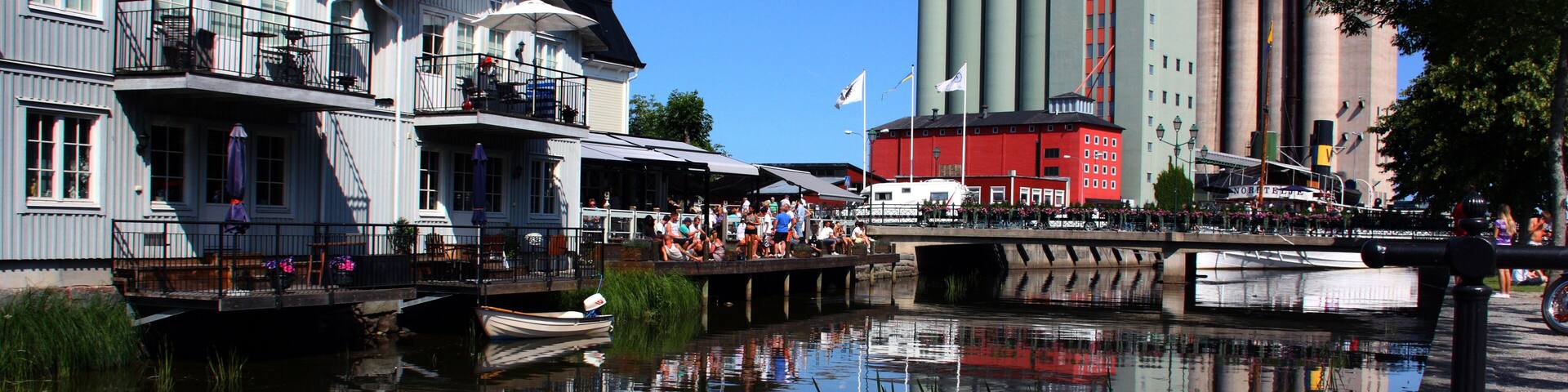 Norrtälje ån i Norrtälje vid Åtellet Hotell