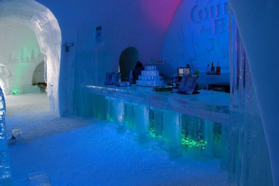 Ice Hotel, the bar