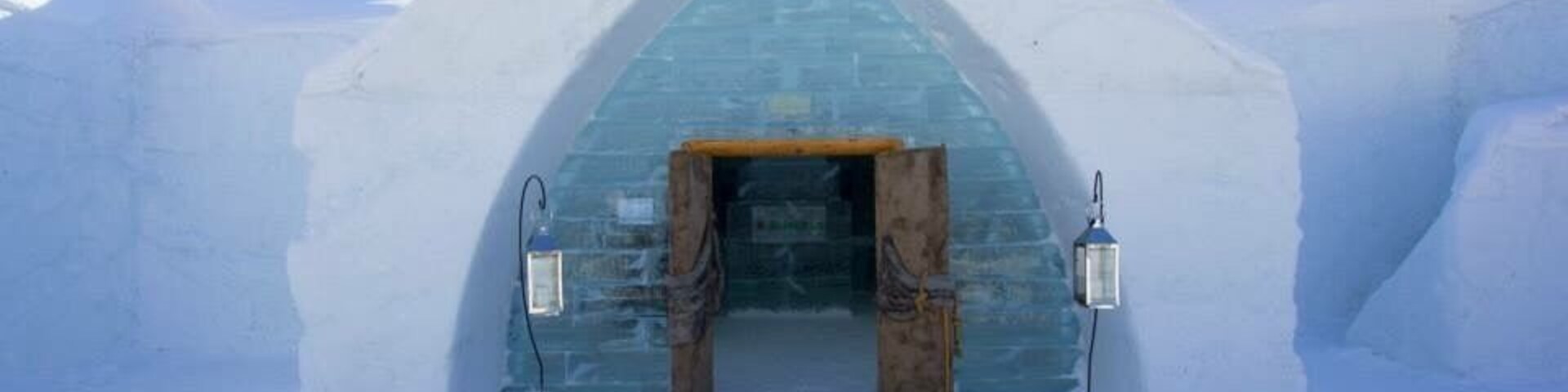 Hotel de Glace (Ice Hotel) entrance