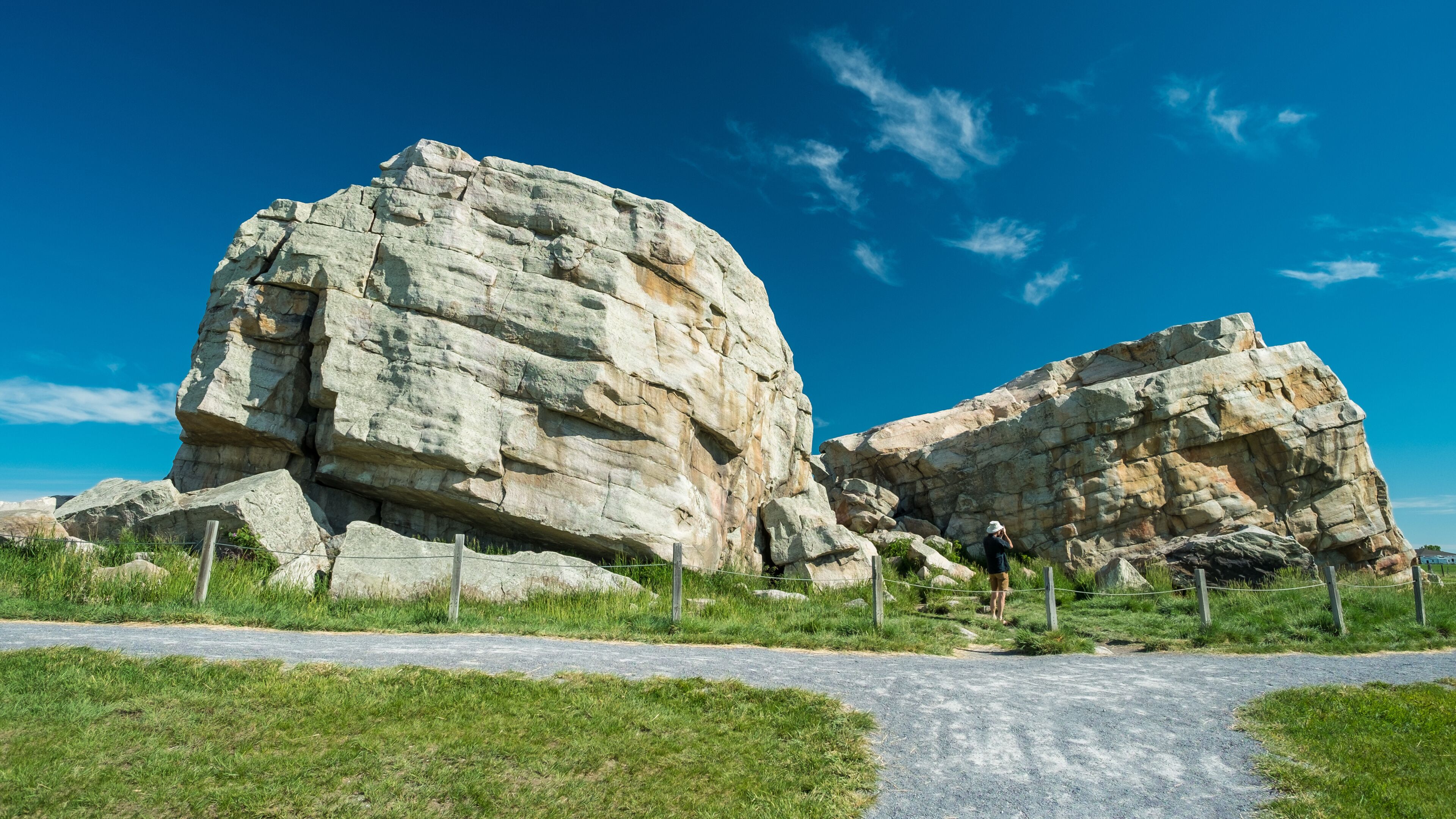 Big Rock (aka Okotoks Erratic or, by the Blackfoot Indians, as Okotok) is a 16,500-tonne (18,200-ton) boulder that is about the size of a two-story house and lies to the south and west of Okotoks, AB.