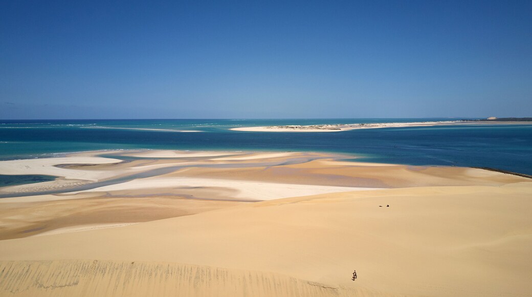 Mozambique, Bazaruto archipelago, Aerial view of Bazaruto dunes