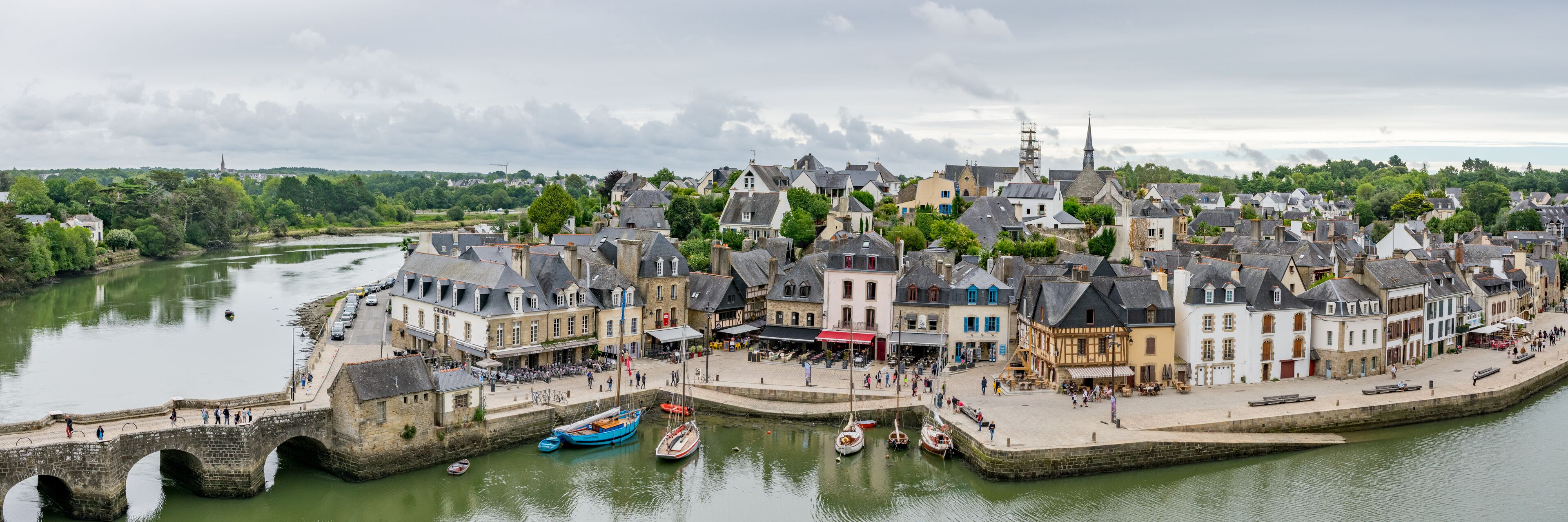 Auray