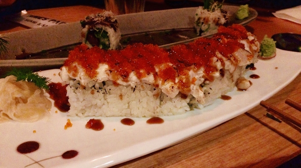 Volcano sushi - scallop at James Parker