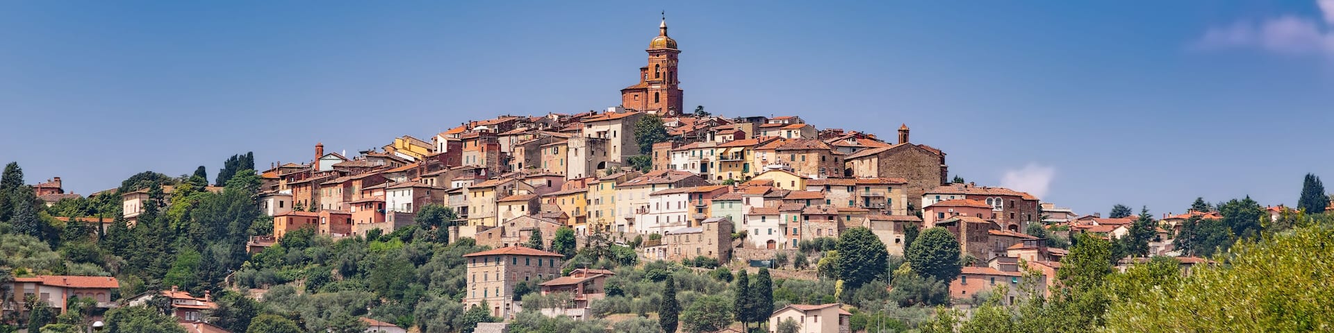 Sinalunga is a town and comune in the province of Siena, in the Tuscany region of central Italy.