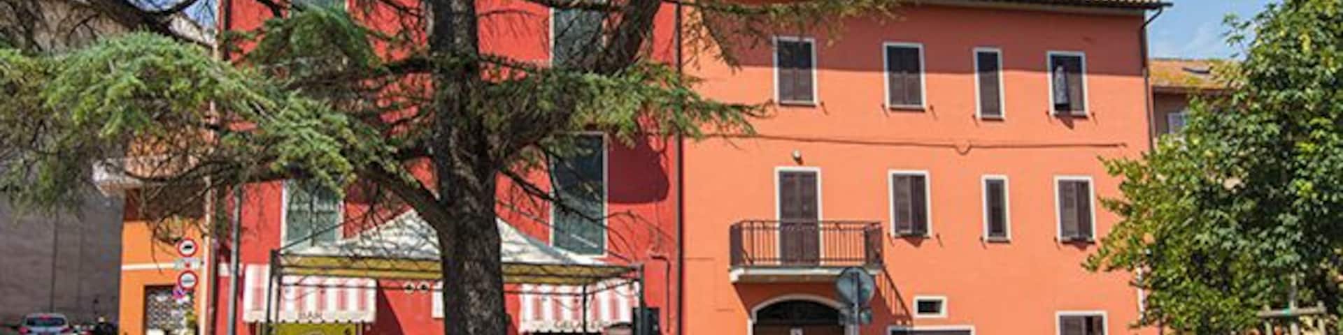 Large vineyards situated on the gentle hills around the city dominate the town. Torgiano was the first area in Umbria receiving the DOC labeled “controlled place denomination” in 1968. Torgiano is part of the Strada dei Vini del Cantico and has a great wine museum, an olive oil museum and a contemporary ceramic museum. The town sits on a hill where the rivers Tiber and Chiascio meet. This contributes to a mild climate and fertile soil, perfect for growing vines.
Read more on: http://www.travelwithallsenses.com/umbria-beautiful-fortified-cities/