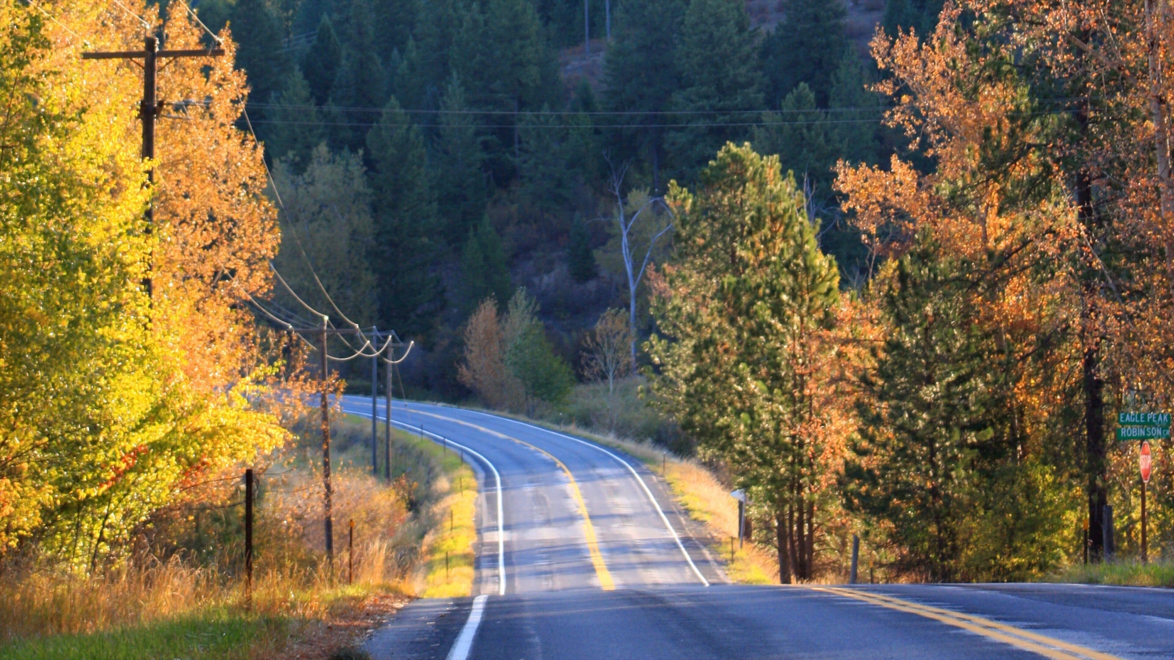 Coeur d\'Alene que incluye vistas de paisajes, los colores del otoño y tierras de cultivo