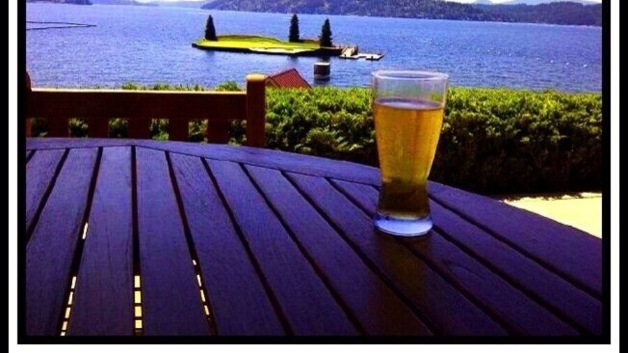 Enjoying a Kokanee overlooking the famous floating green.