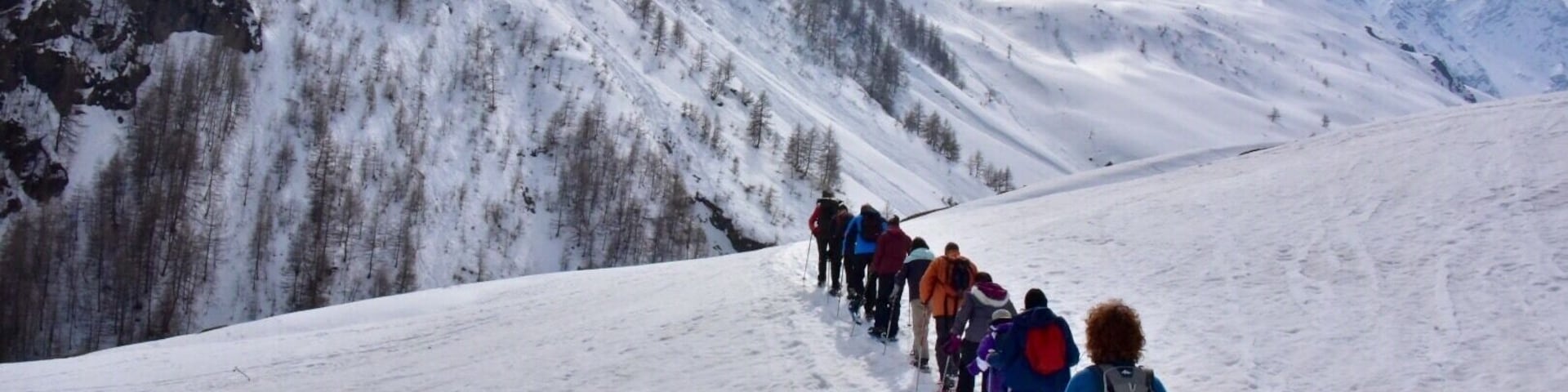 Snowshoe hike in Valloire with ESF ( école de ski française)