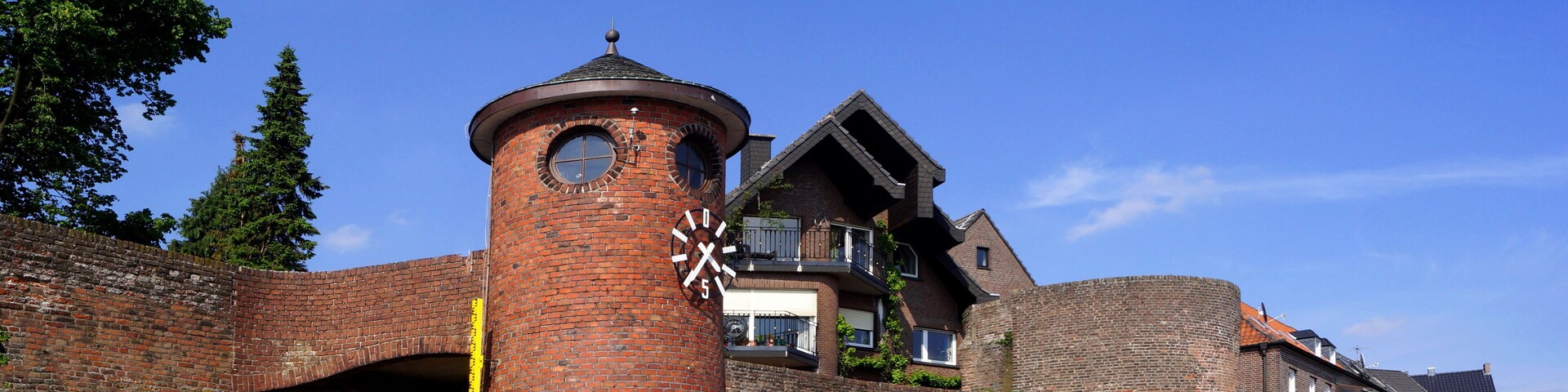 REES am Niederrhein - Stadtpanorama