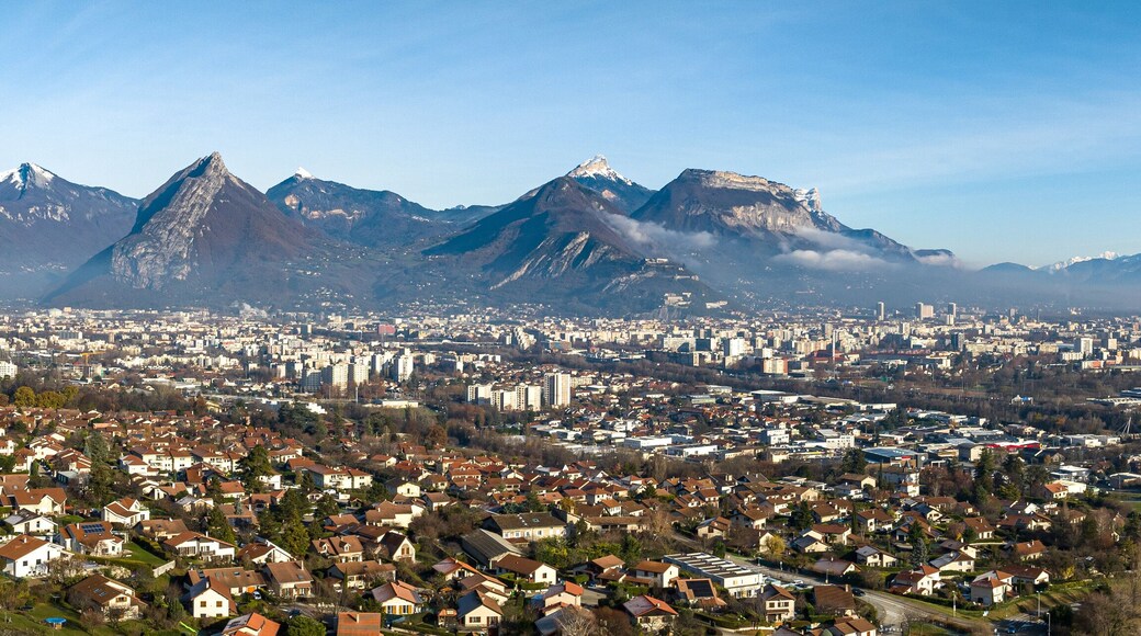 Vue panoramique de l'agglomeration de Grenoble