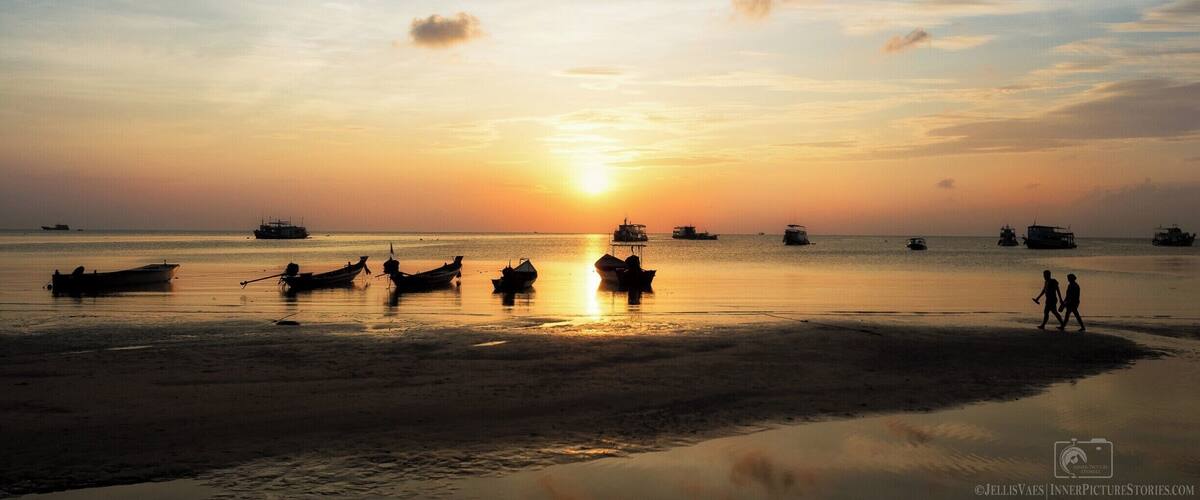 I absolutely love Koh Toa.
Beautiful little island, fantastic place to go scuba diving, and of course for lovely beach walks, with an astonishing sunset ;).
#BeachBound