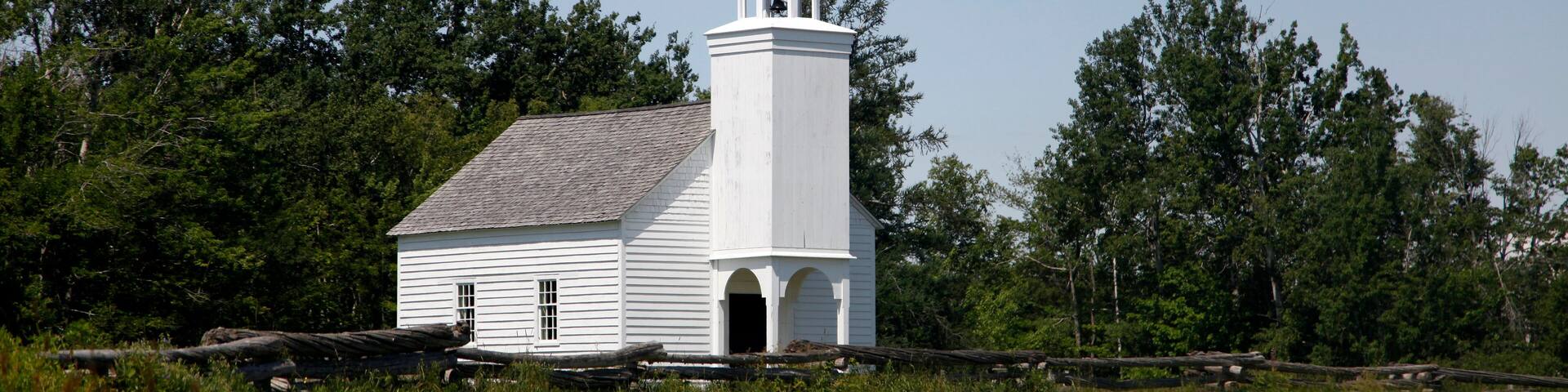 église du village historique acadien