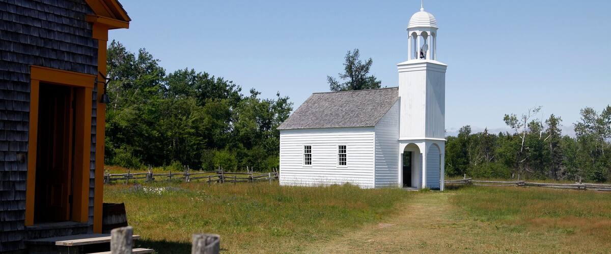 église du village historique acadien
