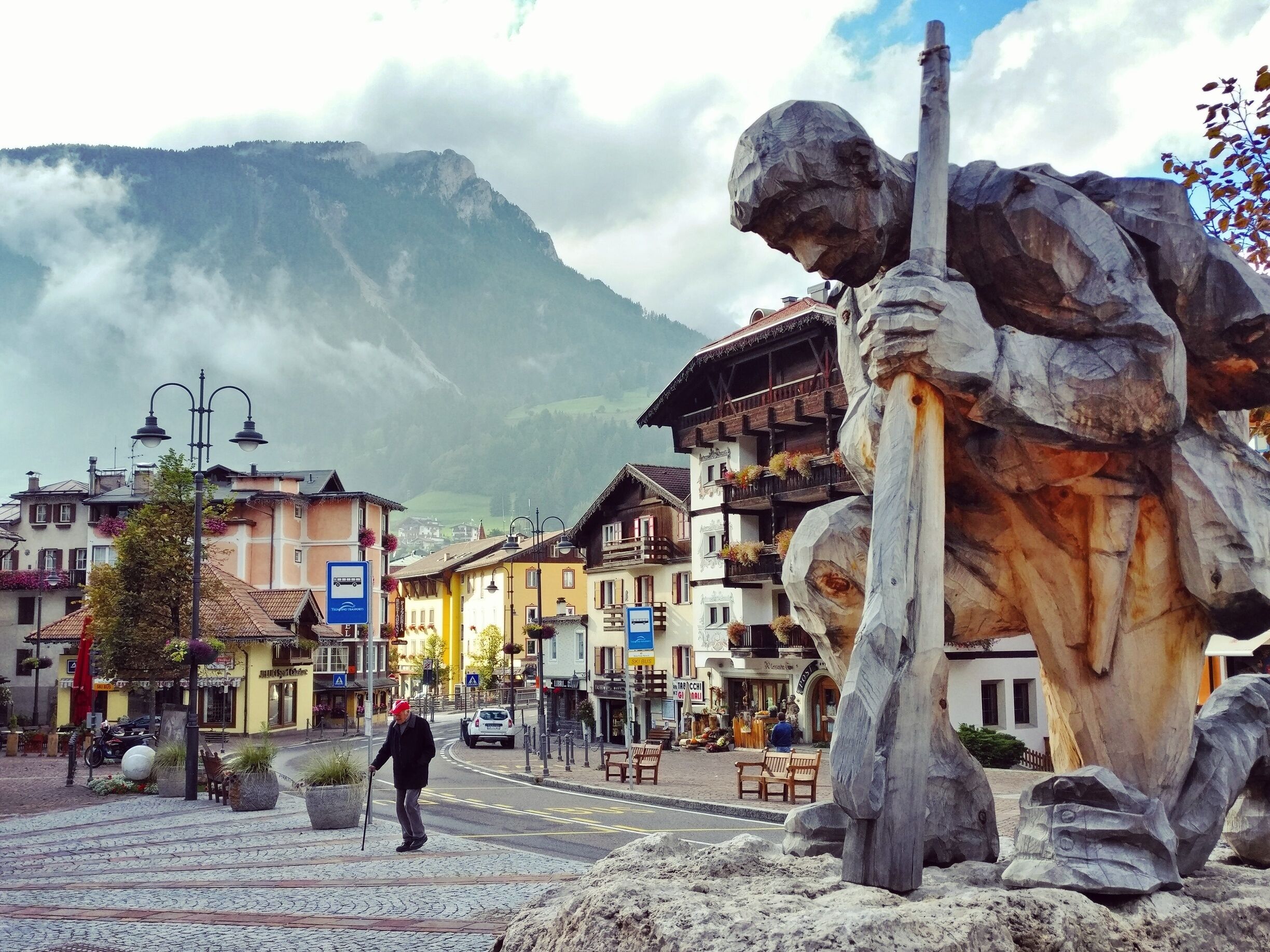 Moena, Italy.
At the right time, with the right gelato in hand.
#Italy #Dolomites #Alps #Merch