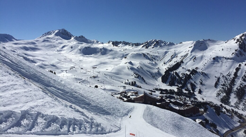 Amazing Ski Station in french Alps