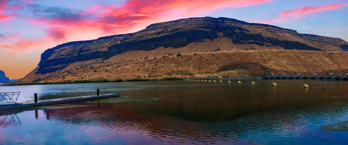 Sunset over the Landmark Swan Falls Dam on the Snake River in Murphy, Ada and Owyhee counties, Idaho