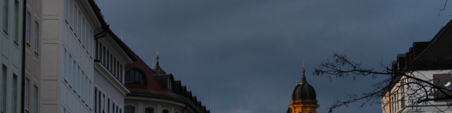 The way this tower lights up in the evening sun is unbelievable
#AdventurePhotoContest #Adventure