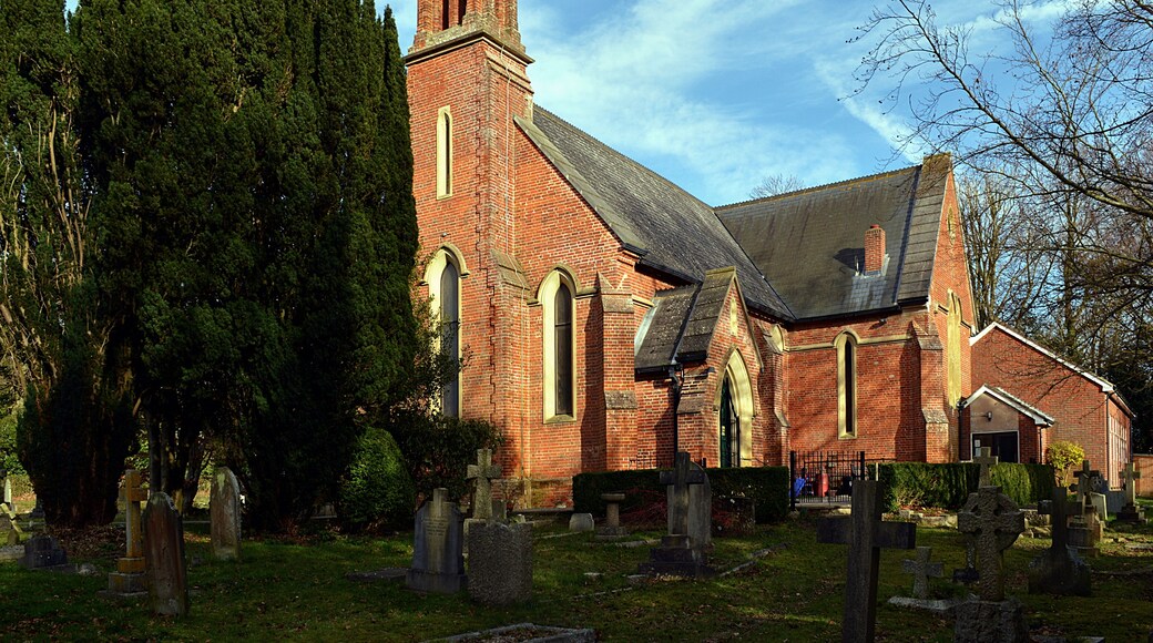 Christ Church, Church Crookham