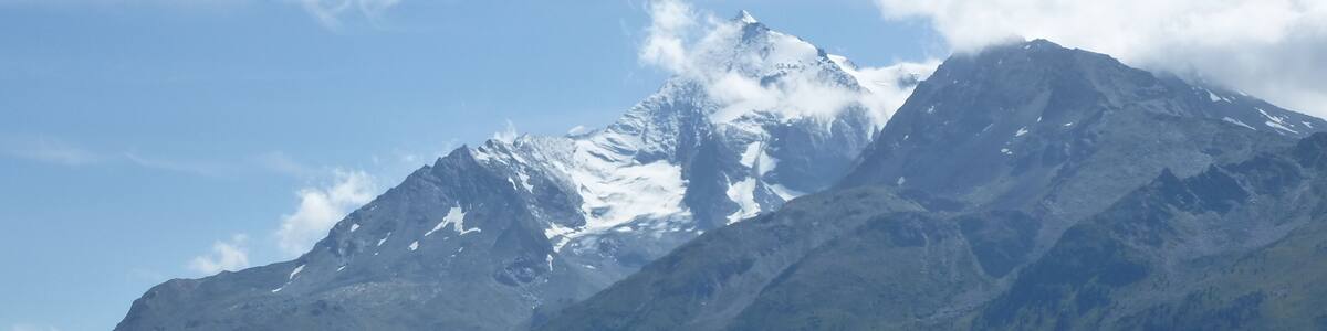 vue depuis la route du col du petit st bernard