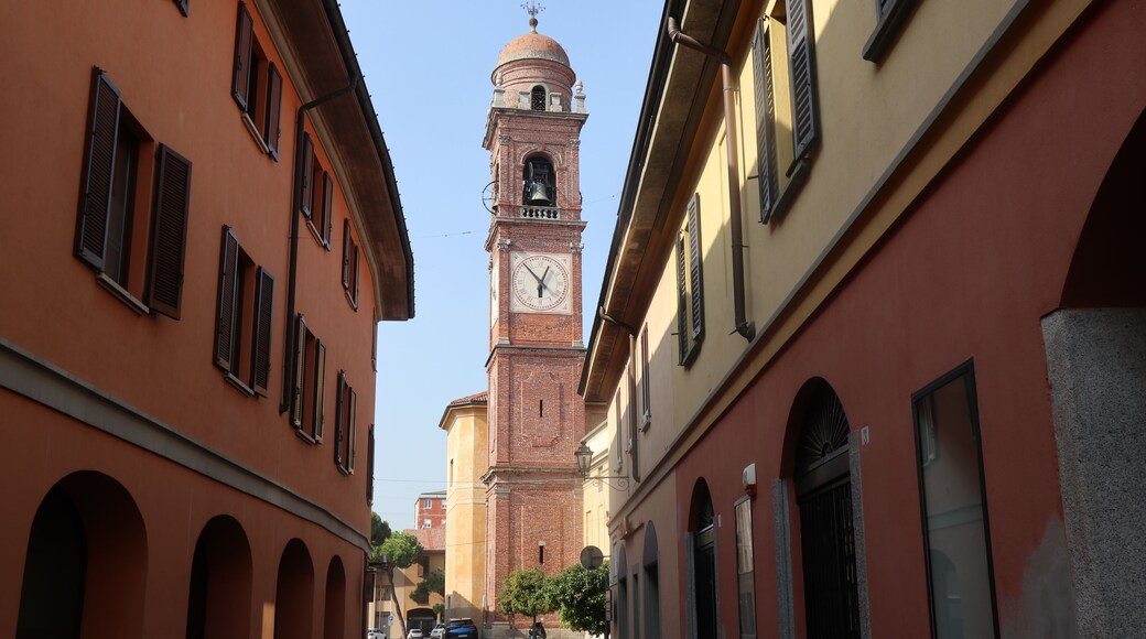 Grande campanile di Vimercate, italia