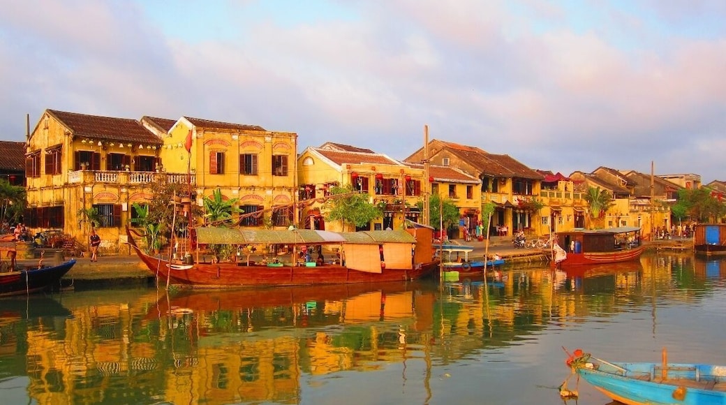 Hoi An is a must for anyone traveling to Vietnam.
Head to the beach, purchase custom tailored clothing, and walk the lantern-filled streets at night. #goldenhour