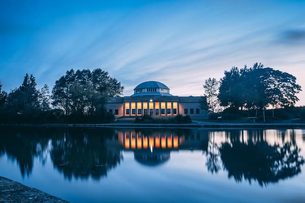 Never been to Exhibition Park for about 35 years! Wylam brewery have took over the old Science museum and have made a stunning job. This was taken before sunrise. Enjoy, itâs well worth a visit if your in the area to wander and read about the history of the park on the information boards. This was the Northâs answer to the Crystal Palace in London