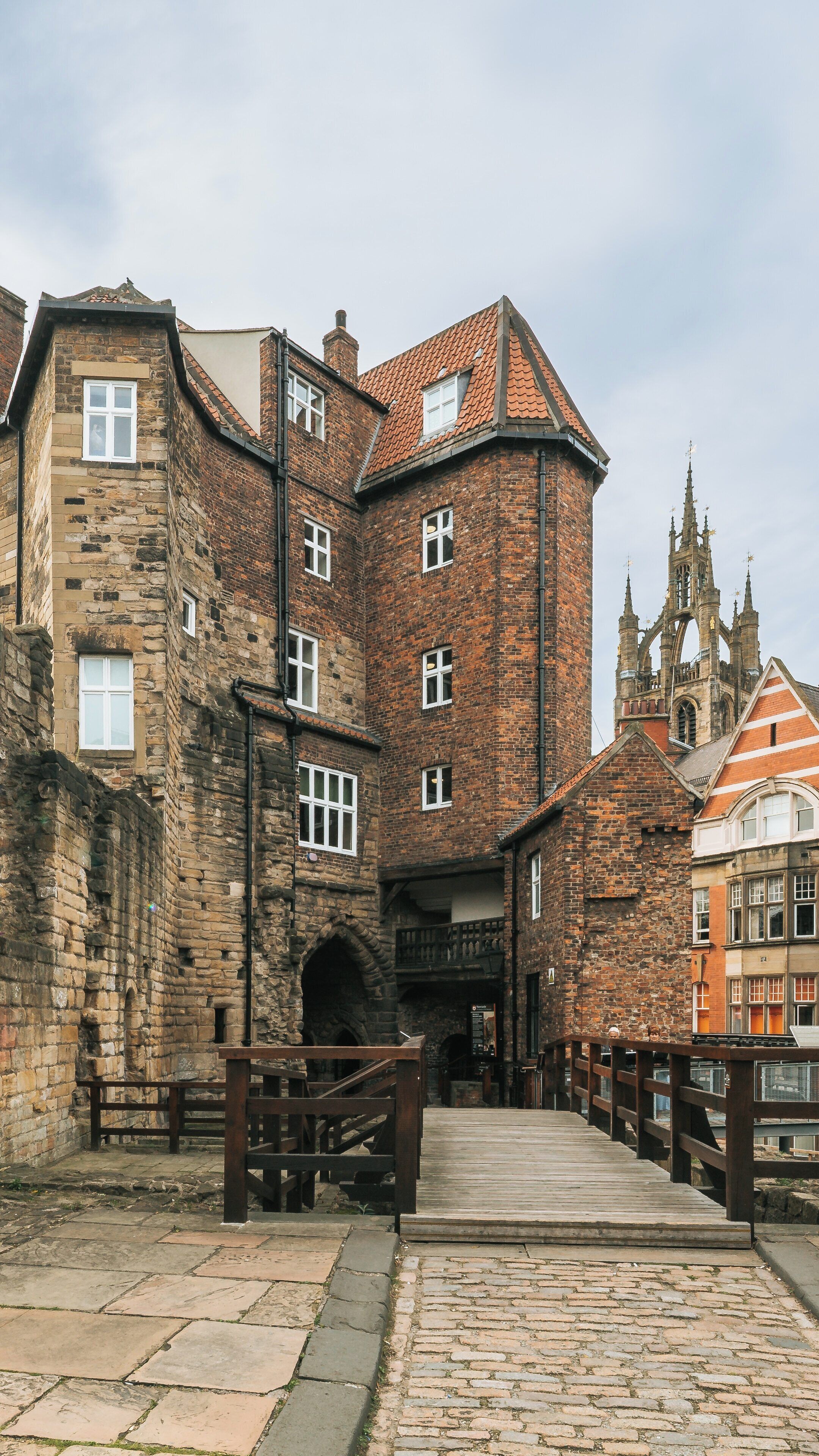 Exploring Castle Keep in Newcastle-upon-Tyne, England with its stunning medieval architecture and vibrant surroundings