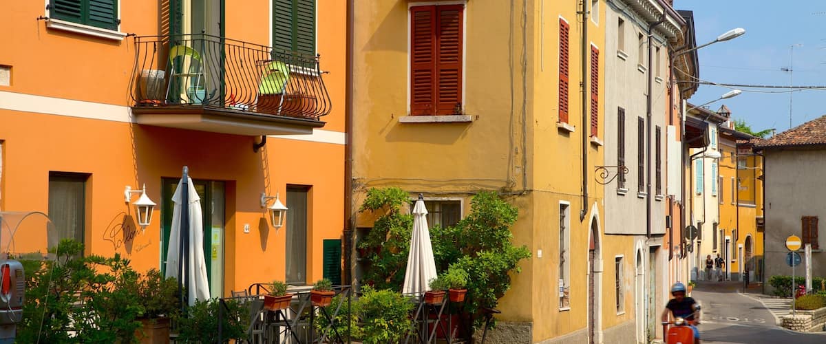 Lonato del Garda Hotel Guide