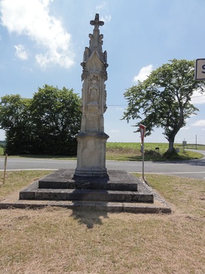 Petit-Niort (Mirambeau, Charente-Maritime) Croix des Graves, face nord