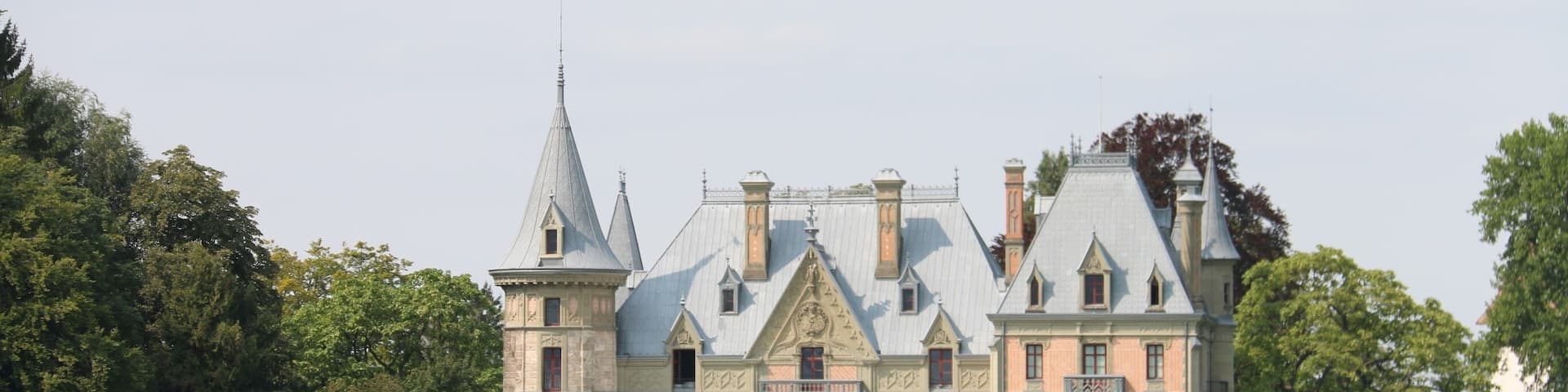 A lovely building on the lake shore