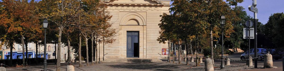 This building is en partie classé, en partie inscrit au titre des Monuments Historiques. It is indexed in the Base Mérimée, a database of architectural heritage maintained by the French Ministry of Culture, under the reference PA00088162 .