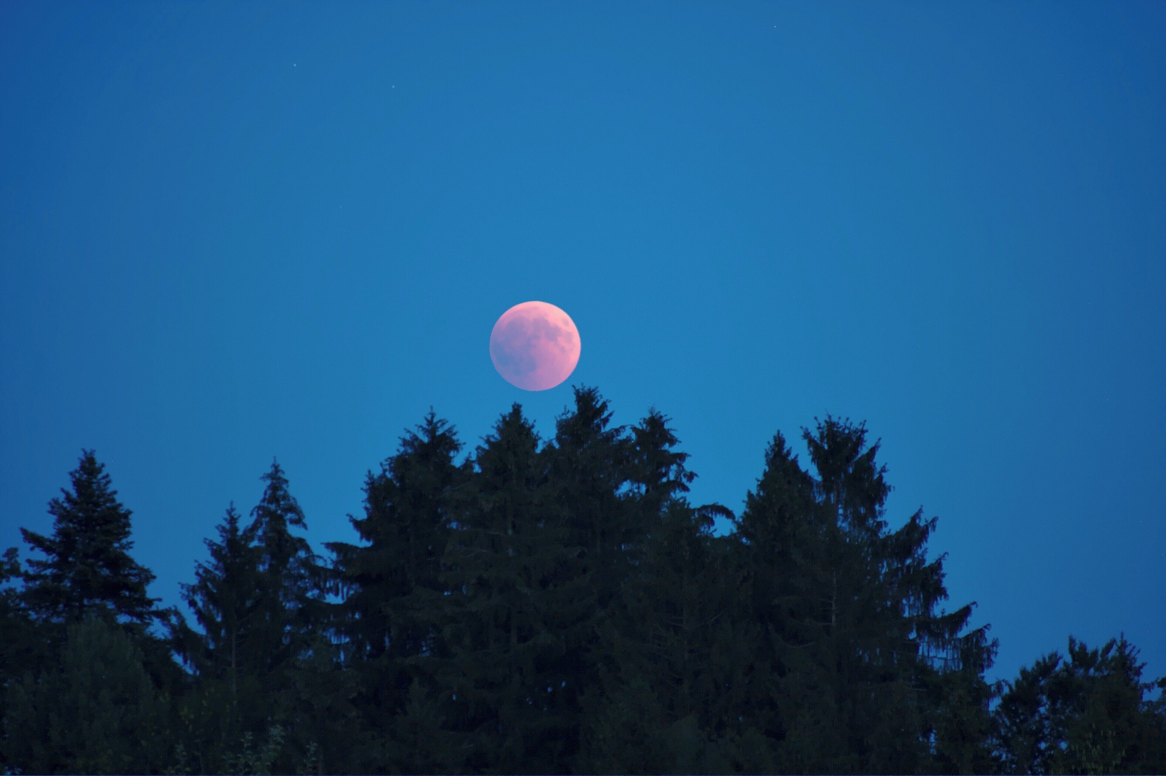 Lunar Eclipse 2018 SG 014