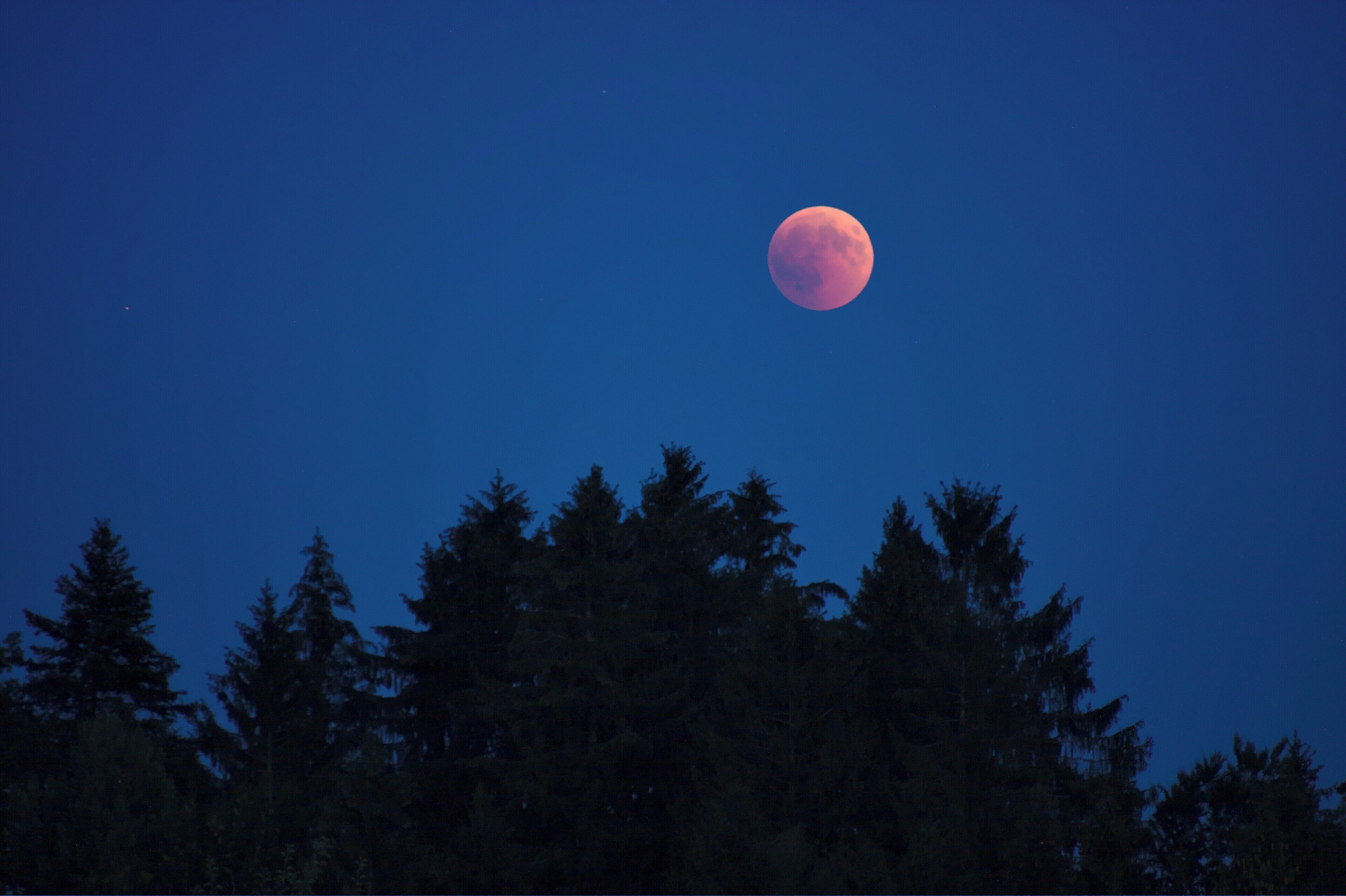 Lunar Eclipse 2018 SG 016