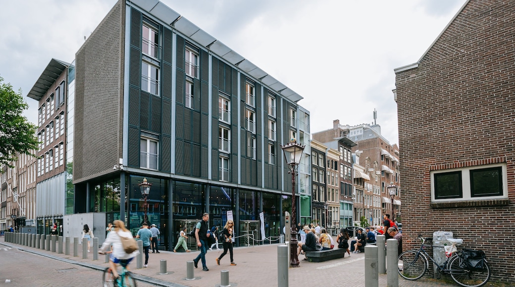 Anne Frank House featuring street scenes and a city