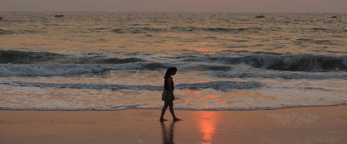 The cure for everything is a salt water: sweat, tears or the sea
#BeachBound