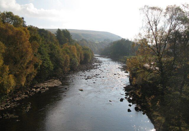 River South Tyne looking upstream from Eals Bridge (2)