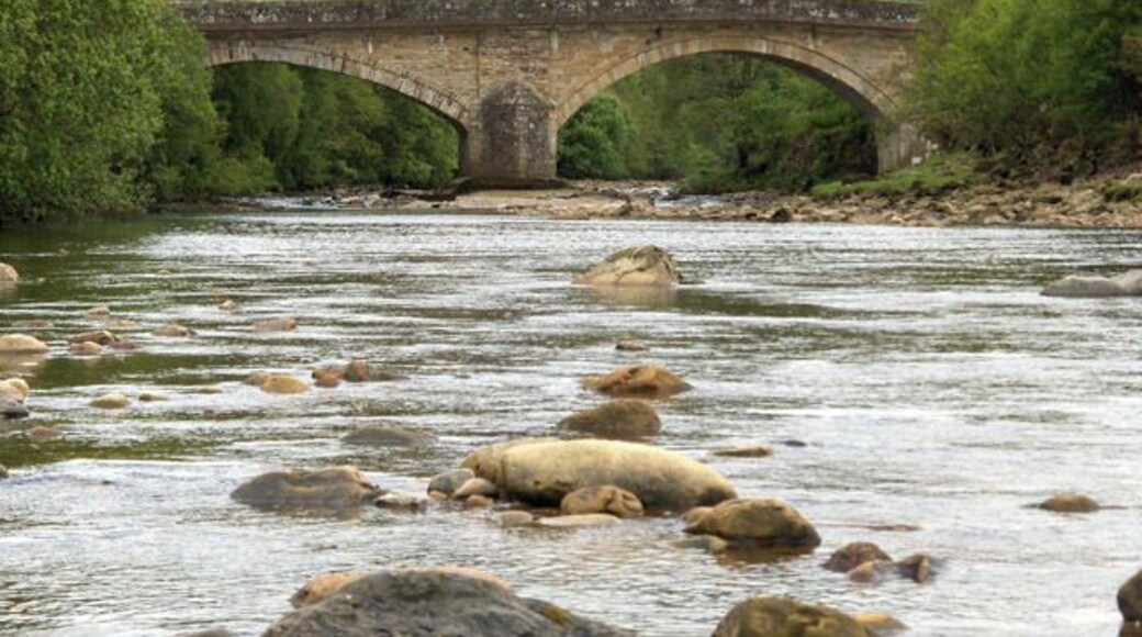 Eals Bridge. Crossing of the South Tyne.