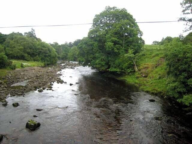 River South Tyne Looking upstream from Thompson's Well Bridge.