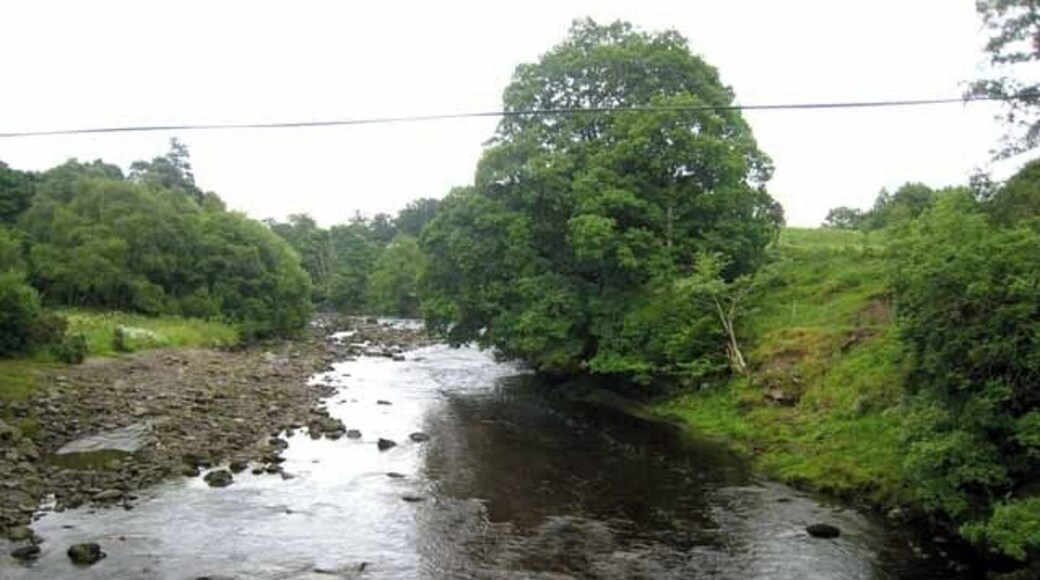 River South Tyne Looking upstream from Thompson's Well Bridge.