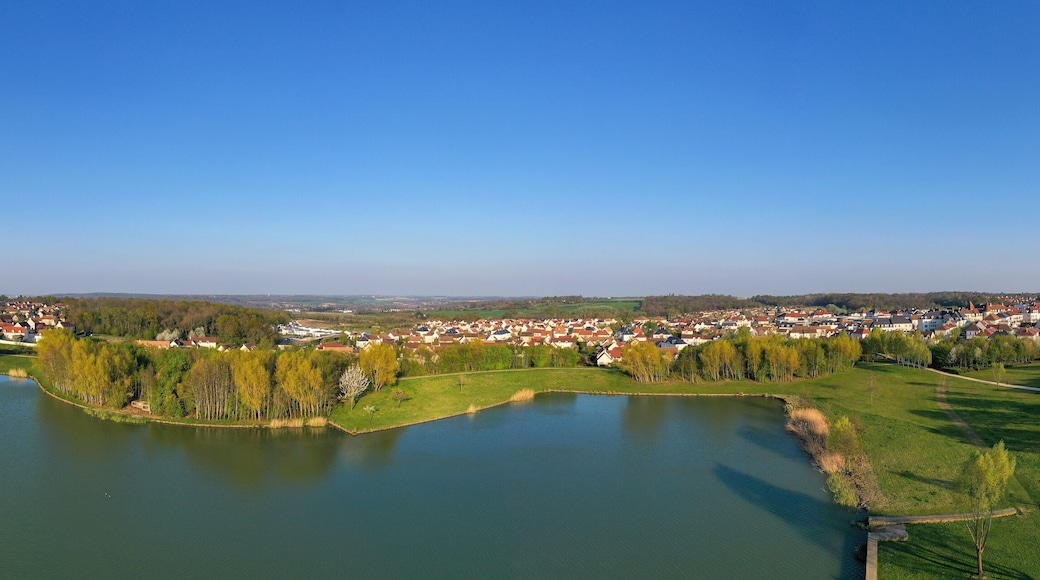 Panoramic aerial view of Lake Magny-le-Hongre
