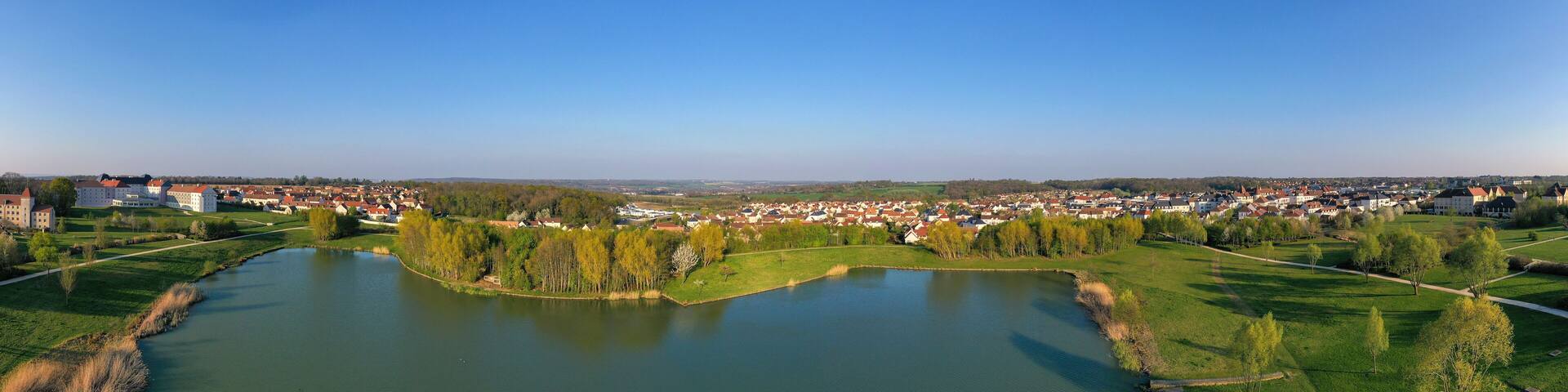 Panoramic aerial view of Lake Magny-le-Hongre