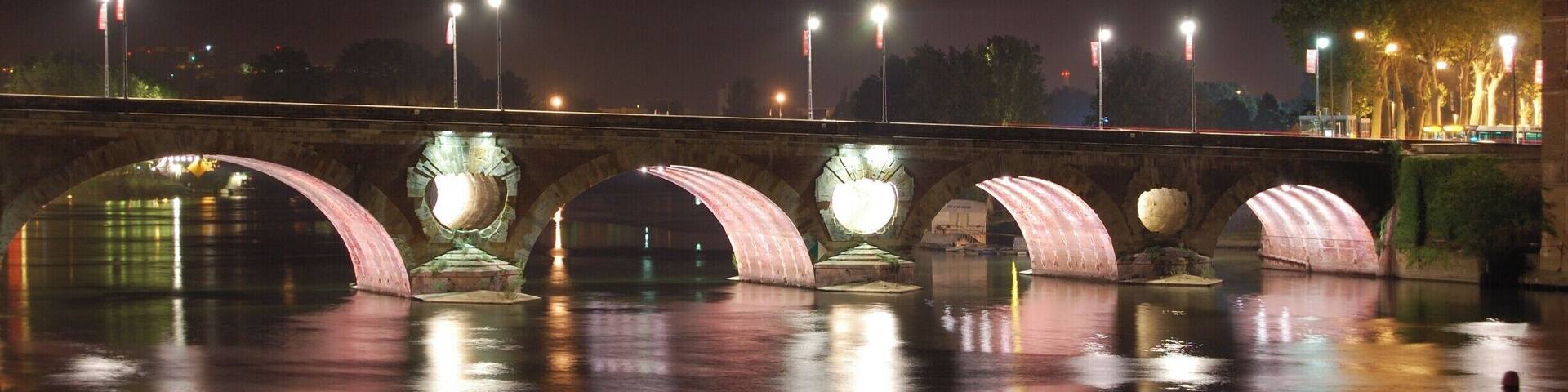 Pont Neuf, Toulouse.
Picturesque bridge in the centre of Toulouse. The lights change colour periodically too.