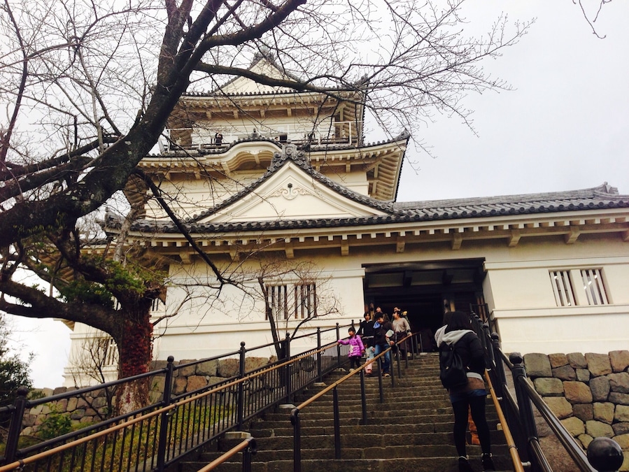 Odawara Castle museum and historical site. 410 yen to get it and view the history of the hojo clan