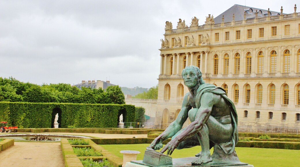 Versailles