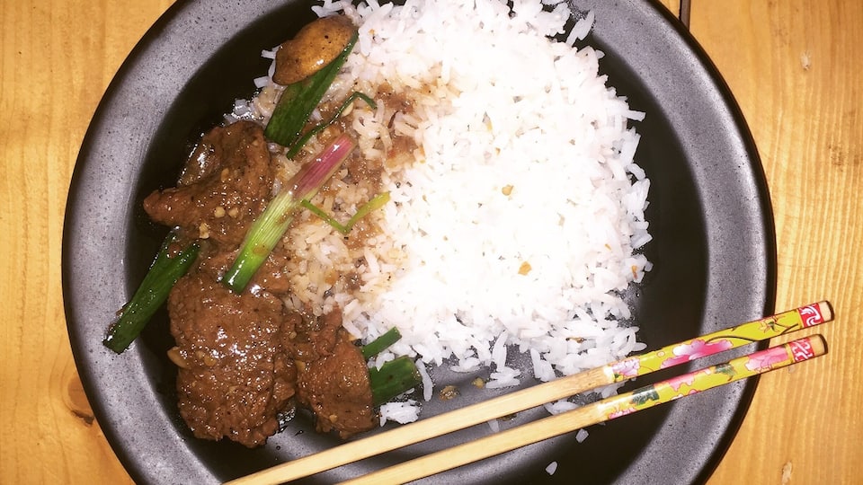 #FoodieFinds
Chopsticks and beef are a match made in heaven