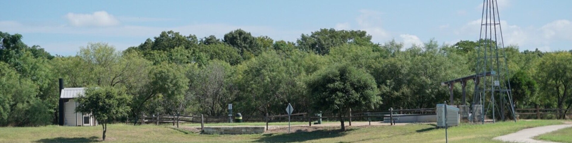 Sunday morning walk at Stagecoach Park.