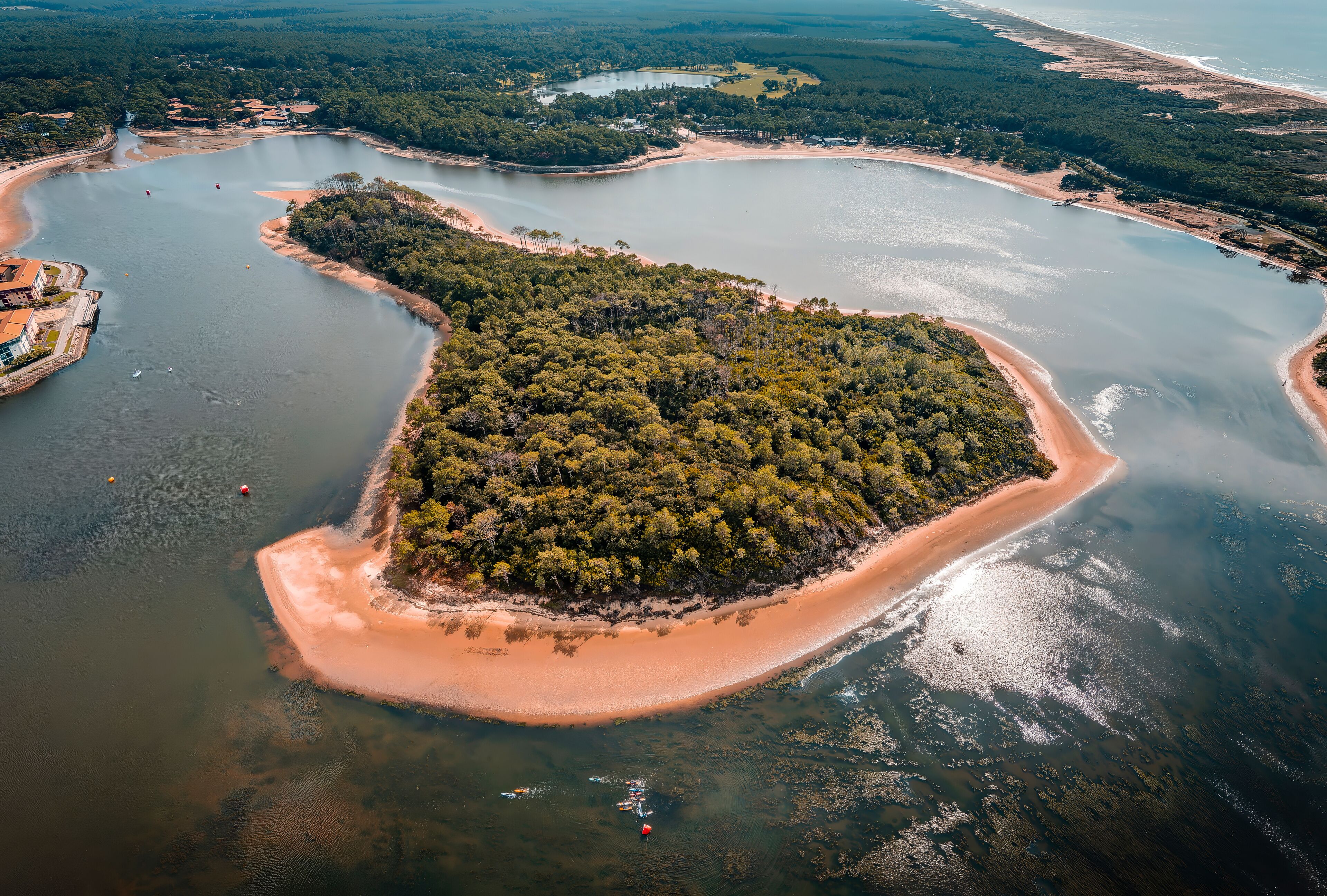 Île du lac d’Albret 3